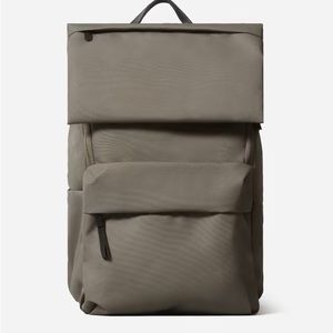 Everlane ReNew Transit Backpack in Warm Charcoal